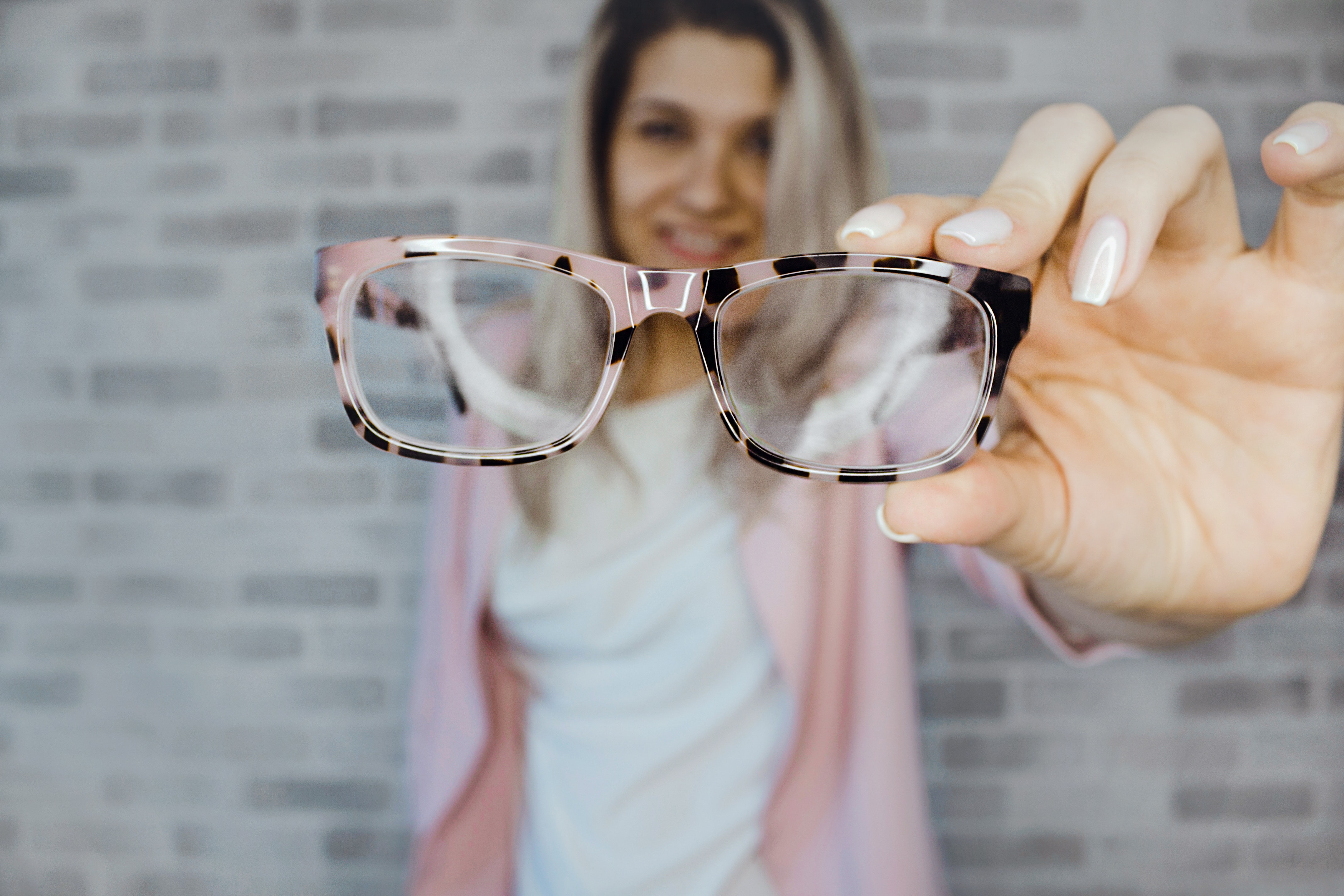 Nošenje naočala - 26 stvari koje žele oni koji nose naočale!