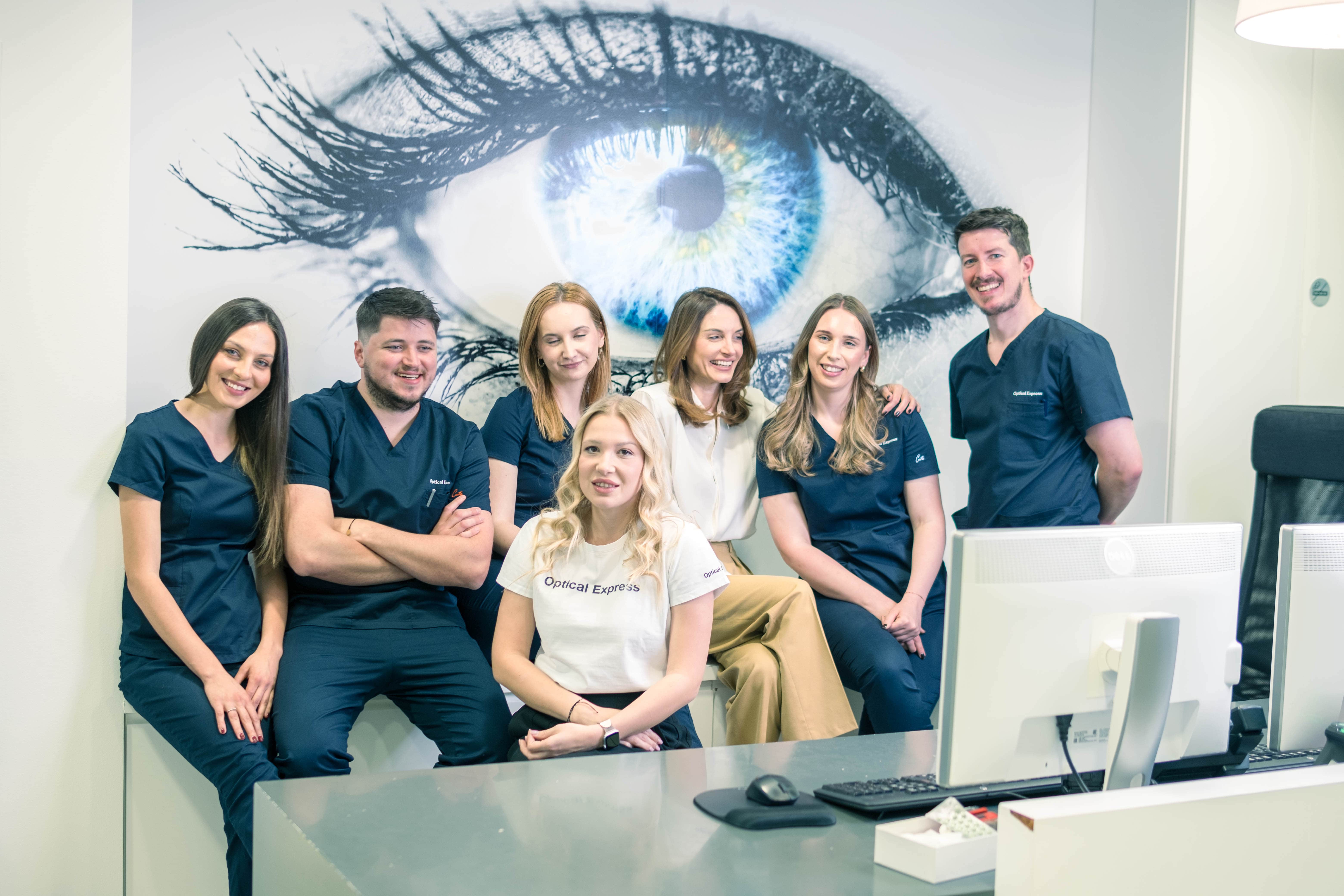 Uživajte u jasnom vidu: Saznajte kako Optical Express mijenja živote pacijenata