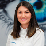 https://www.dioptrija.hr/pitaj-doktora/lijecnica-i-na-plazi-i-u-ordinaciji-dr-nikolina-zrakic-o-pozivu-povjerenju-i-empatiji