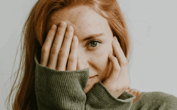 Zašto se oči trzaju i što to znači