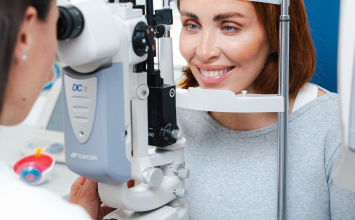 Starosna dalekovidnost više nije prepreka: Presbyond laserska korekcija vida u Poliklinici Bilić Vision