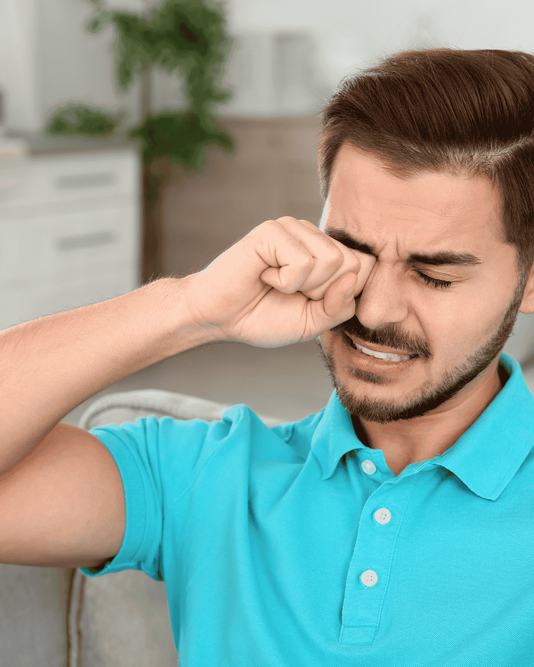 Zašto oči svrbe? Uzroci, simptomi i trebamo li ih svrbiti