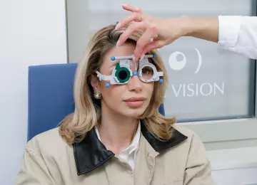 Koliko košta lasersko skidanje dioptrije i je li trajno?