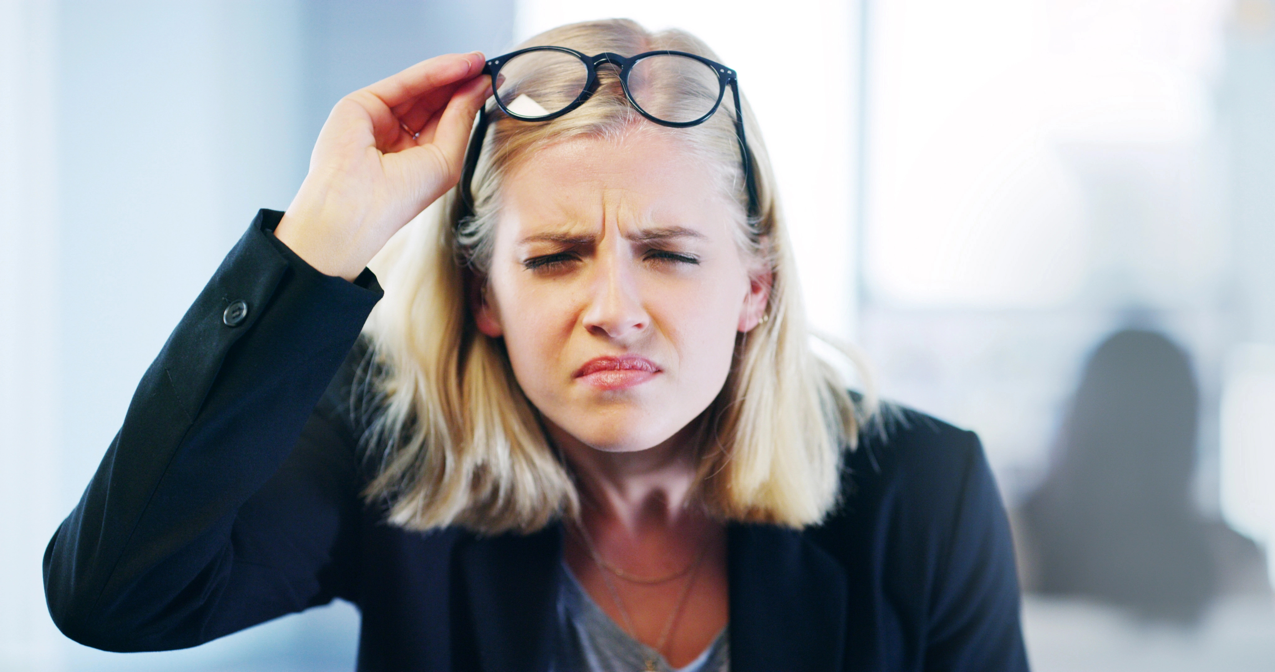 Ako škiljite dok gledate televiziju ili ekran, ovo nemojte ignorirati