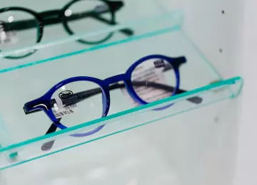 Kupujete naočale u DM-u ili Mülleru? Evo na što trebate paziti prije kupnje