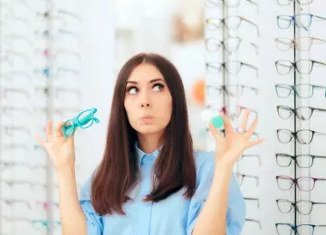 Naočale ili leće: što je praktičnije za svakodnevni život