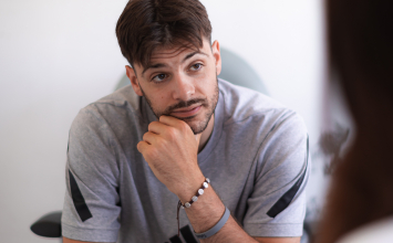 Filip Glavaš više ne nosi naočale ni leće - dioptriju riješio SMILE metodom