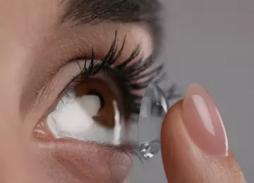 Kontaktne leće: 25 pitanja koja najčešće postavljamo optometristu
