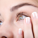 https://www.dioptrija.hr/savjeti/make-up-na-vrucini-kako-znoj-maskara-i-tus-mogu-nadraziti-oci