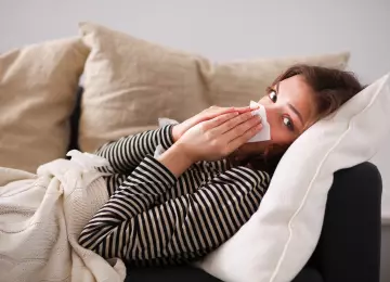 Kontaktne leće i prehlada: kada ih je bolje zamijeniti naočalama?